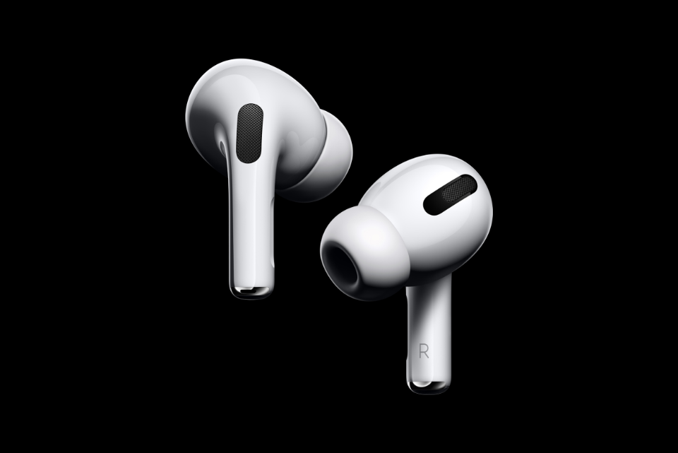 AirPods Pro 1st gen.